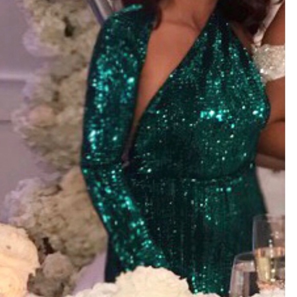 Portia&Scarlett green sequins long gown - Picture 3 of 3